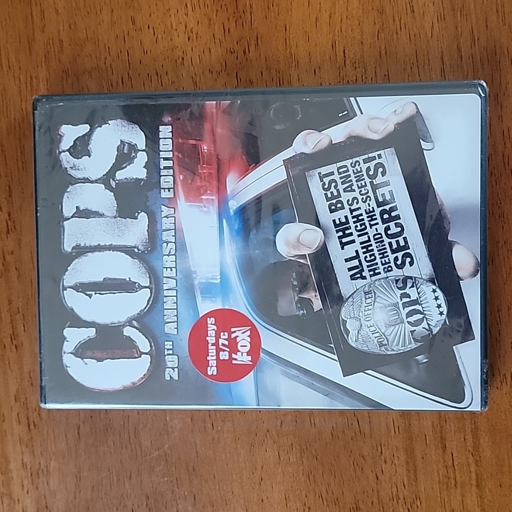 COPS 20th Anniversary Edition 2 Disc DVD set
